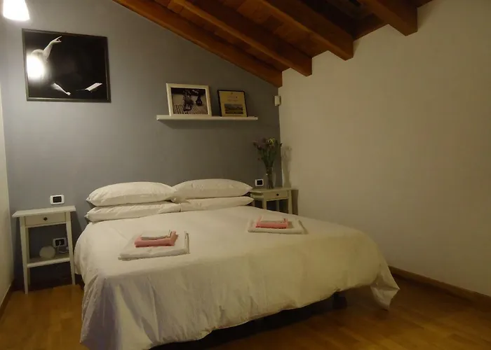 فندق مبيت وإفطار Casa Val Quincinetto